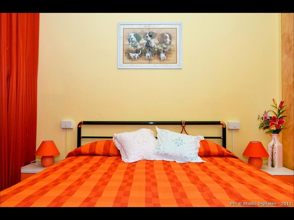 Casa Vacanze Nonna Nella Villafranca in Lunigiana Camera foto